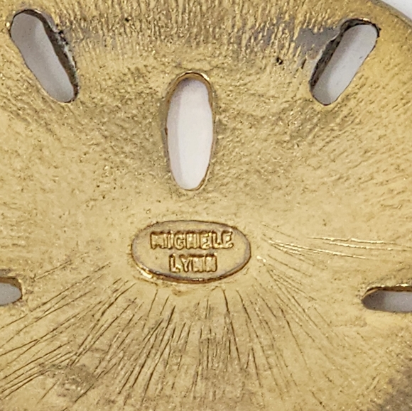 Michele Lynn Vintage Pendant - Picture 4 of 4